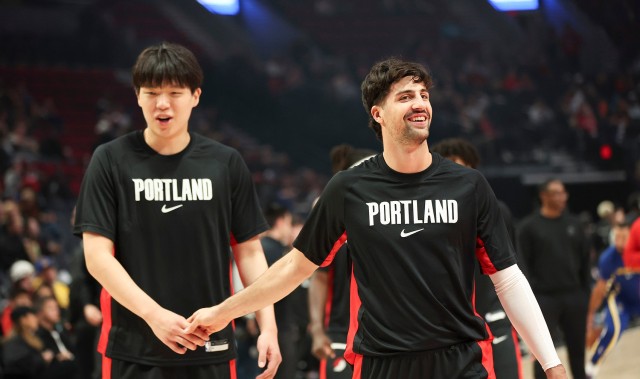 半岛体育app-拓记：球队只有5位非卖品 杨瀚森&amp;利拉德&amp;克林根&amp;阿夫迪亚&amp;卡马拉