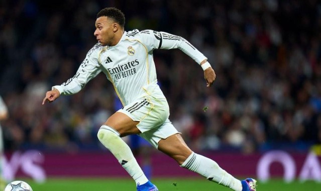 半岛体育官网-记者：西甲冠军还有悬念，因为皇马与巴萨的积分差距并不大